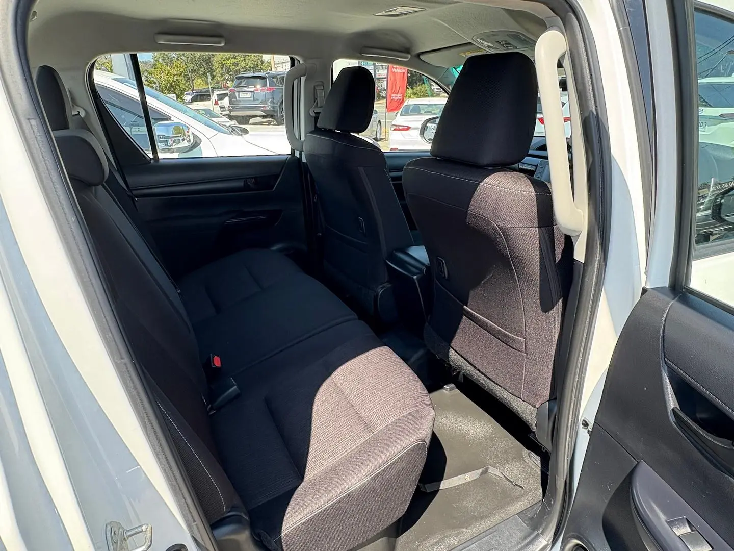 2022 Toyota Hilux Gallery Image 3
