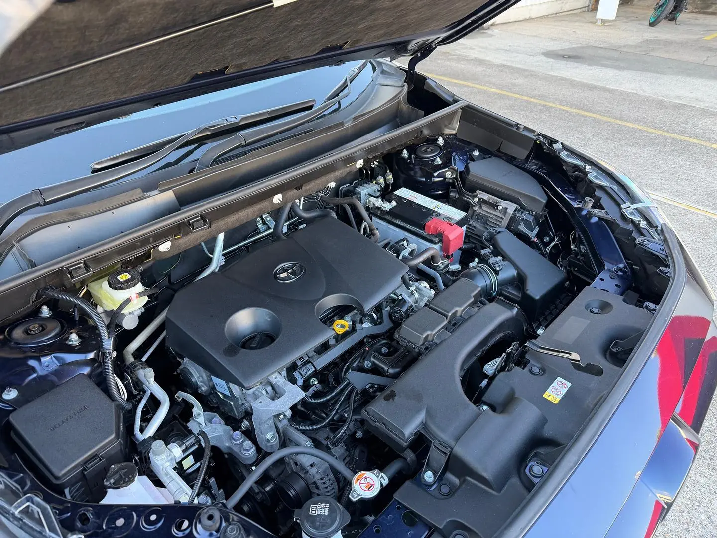 2021 Toyota RAV4 Gallery Image 5