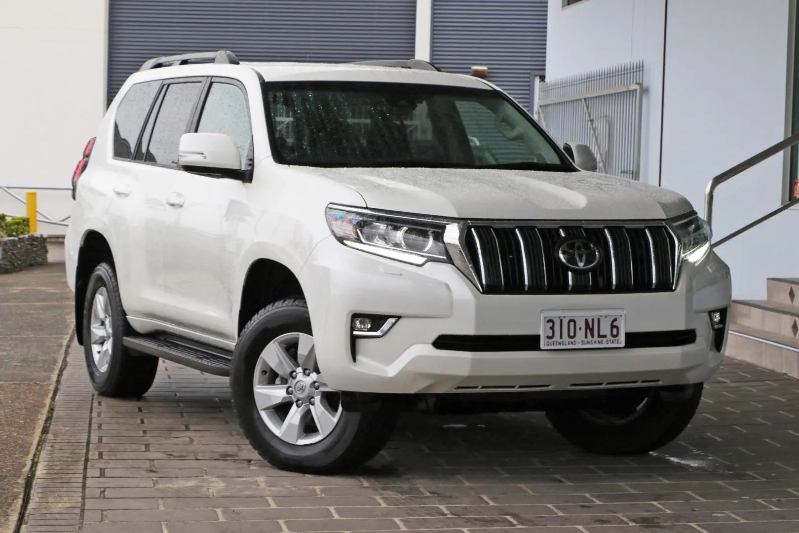 2023 Toyota Landcruiser Prado Gallery Image 1