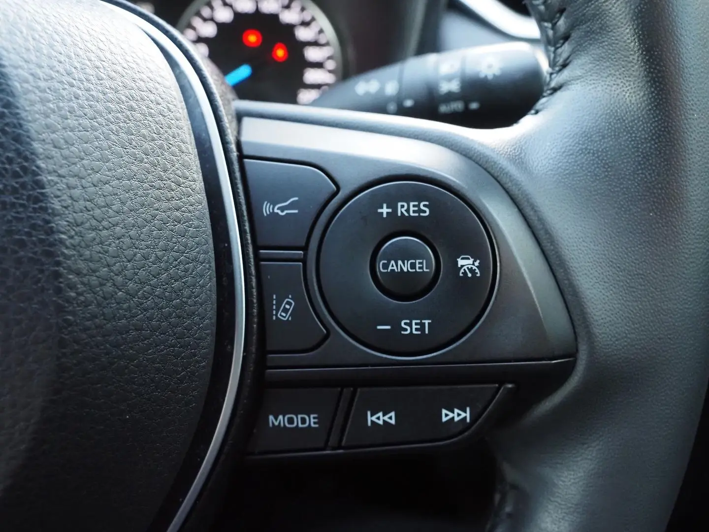 2022 Toyota RAV4 Gallery Image 27