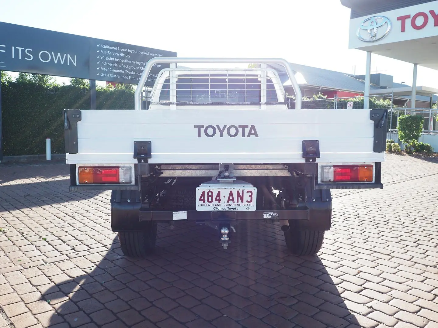 2020 Toyota Hilux Gallery Image 6