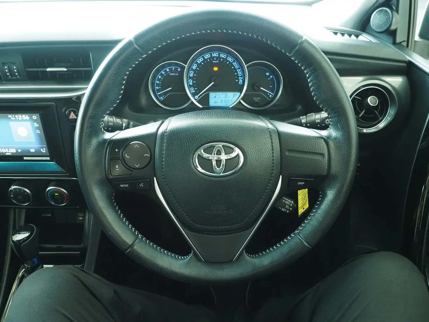 2018 Toyota Corolla Gallery Image 20