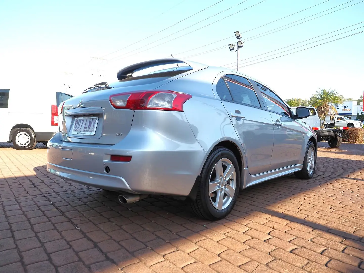 2009 Mitsubishi Lancer Gallery Image 3