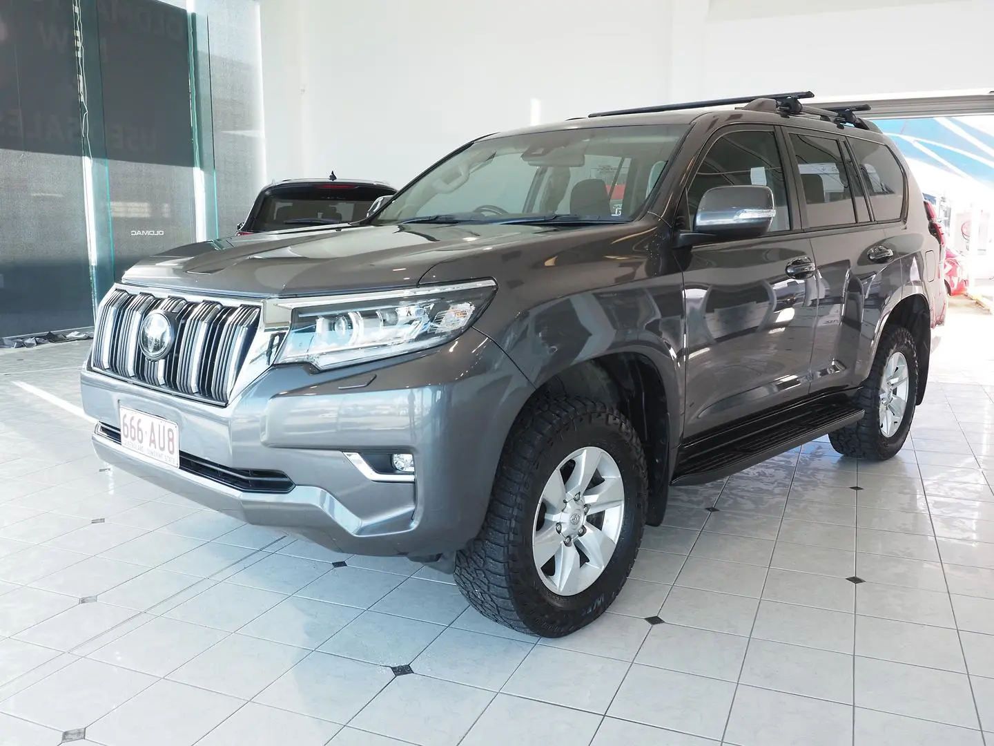 2020 Toyota Landcruiser Prado Gallery Image 11