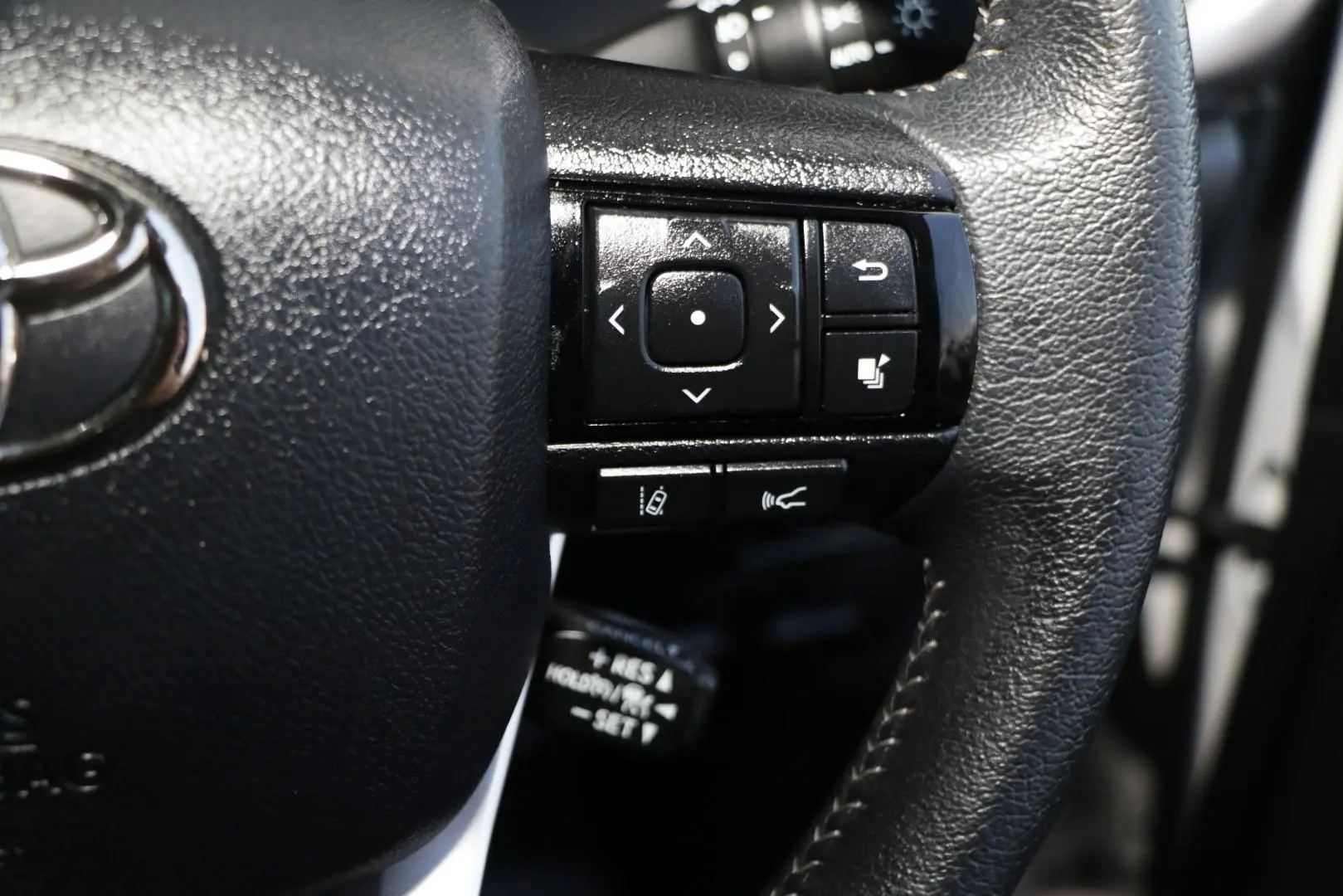 2023 Toyota Hilux Gallery Image 20