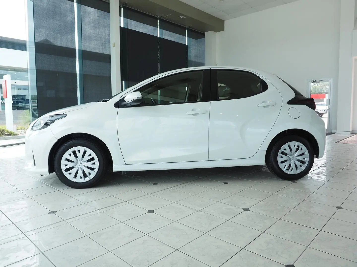 2023 Toyota Yaris Gallery Image 10