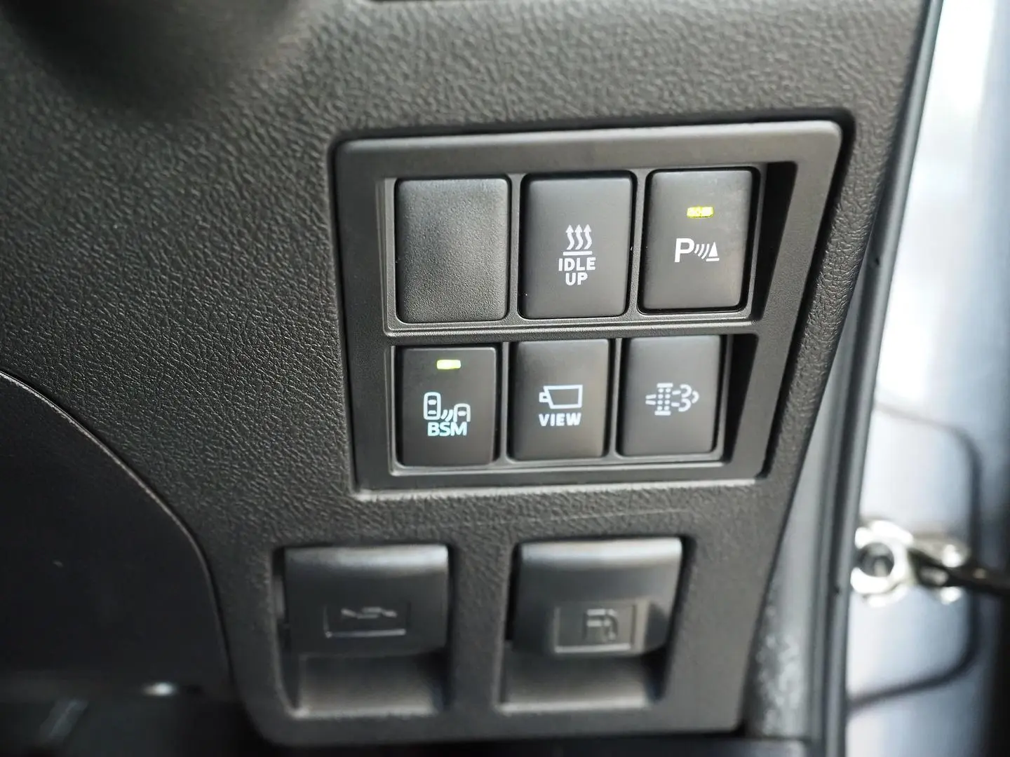 2024 Toyota Hilux Gallery Image 27