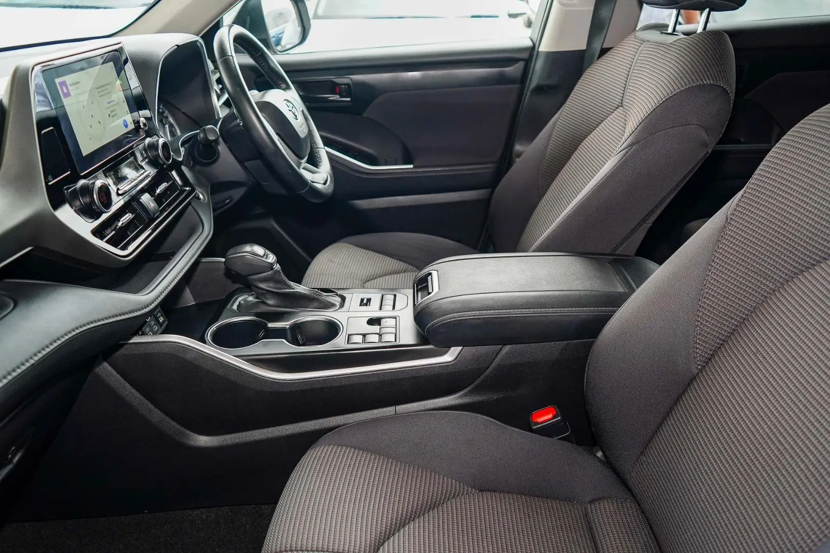 2024 Toyota Kluger Gallery Image 9