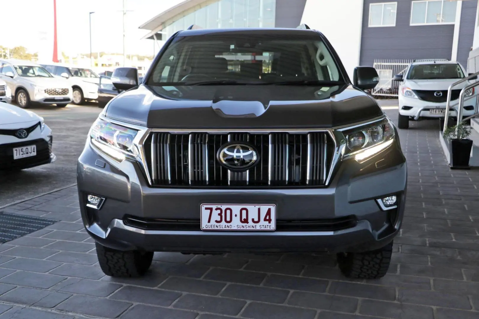 2022 Toyota Landcruiser Prado Gallery Image 3