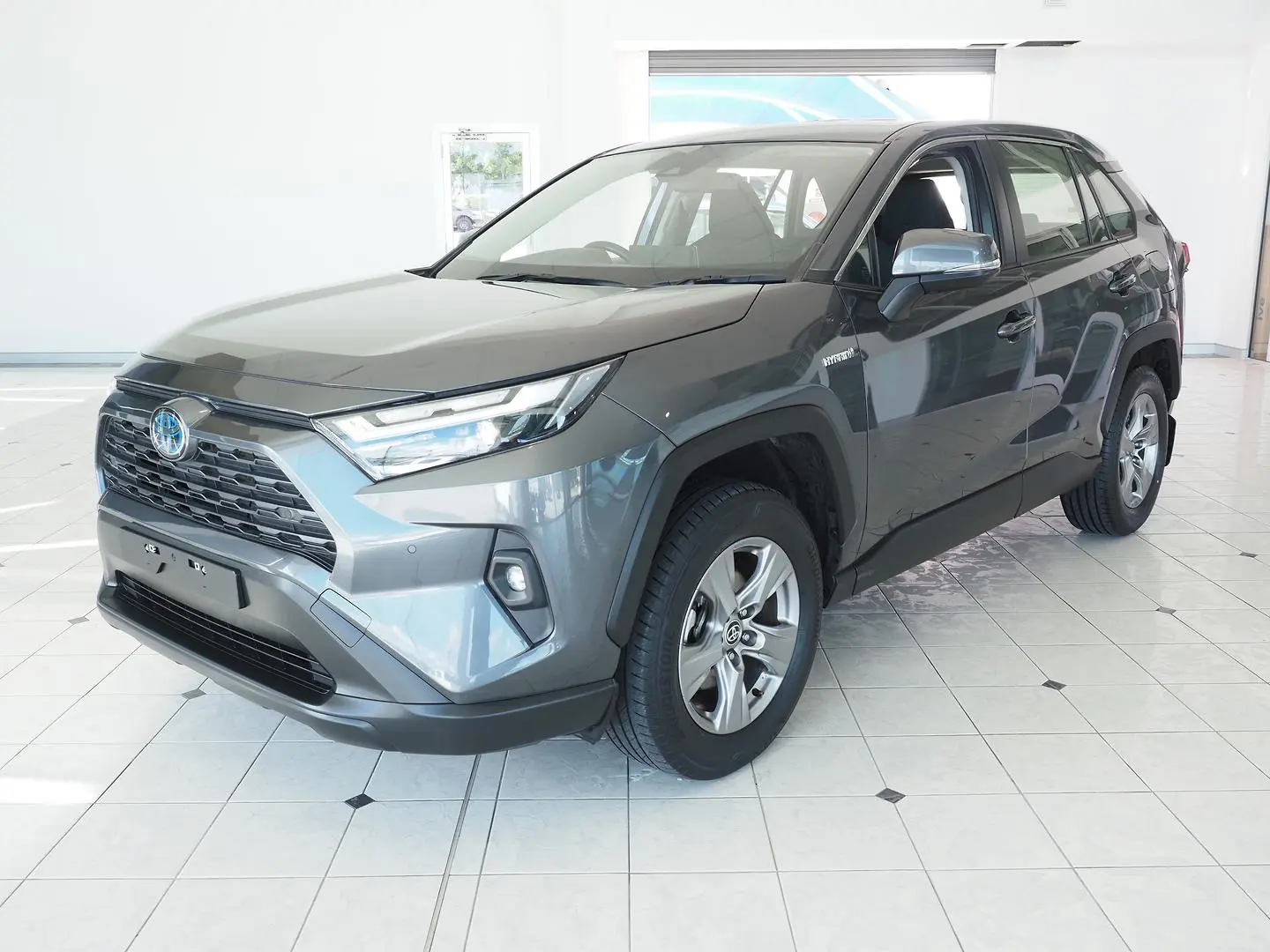 2024 Toyota RAV4 Gallery Image 11