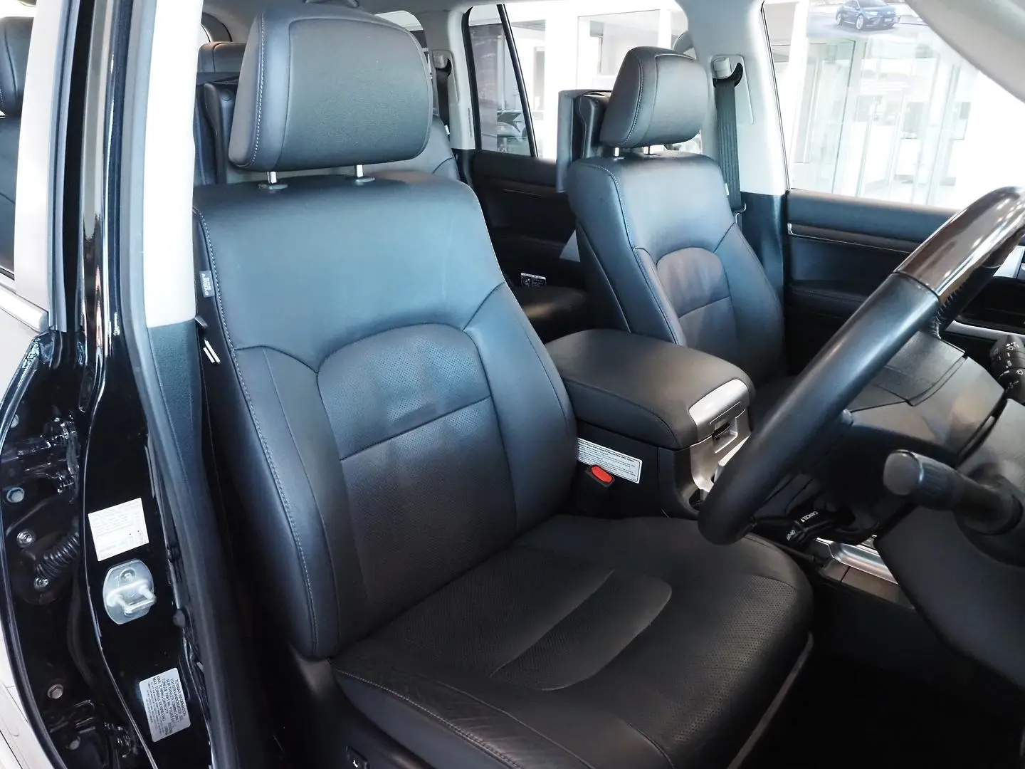 2021 Toyota Landcruiser Gallery Image 25