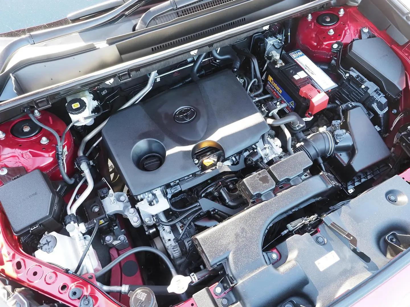 2019 Toyota RAV4 Gallery Image 4