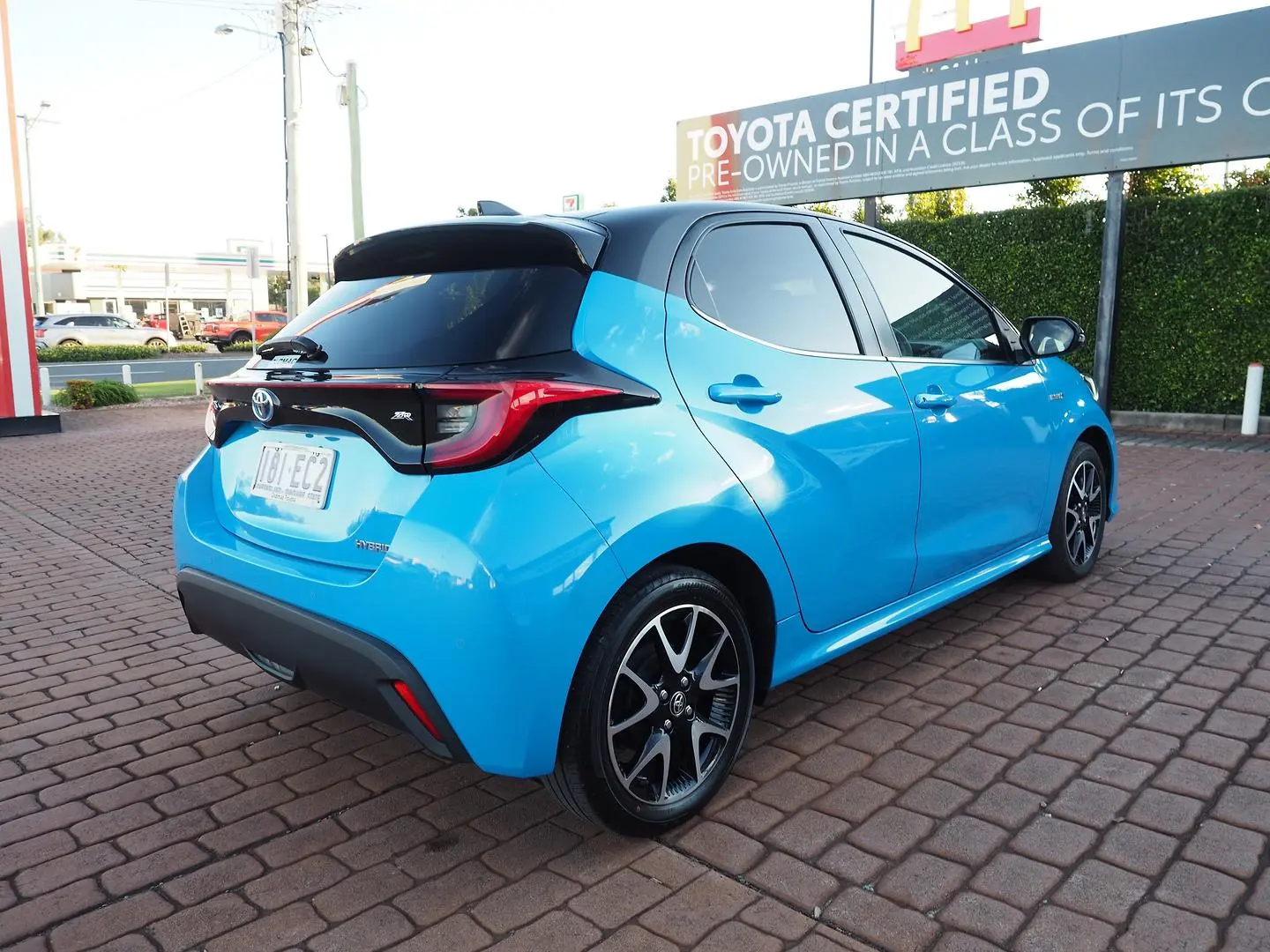 2021 Toyota Yaris Gallery Image 5