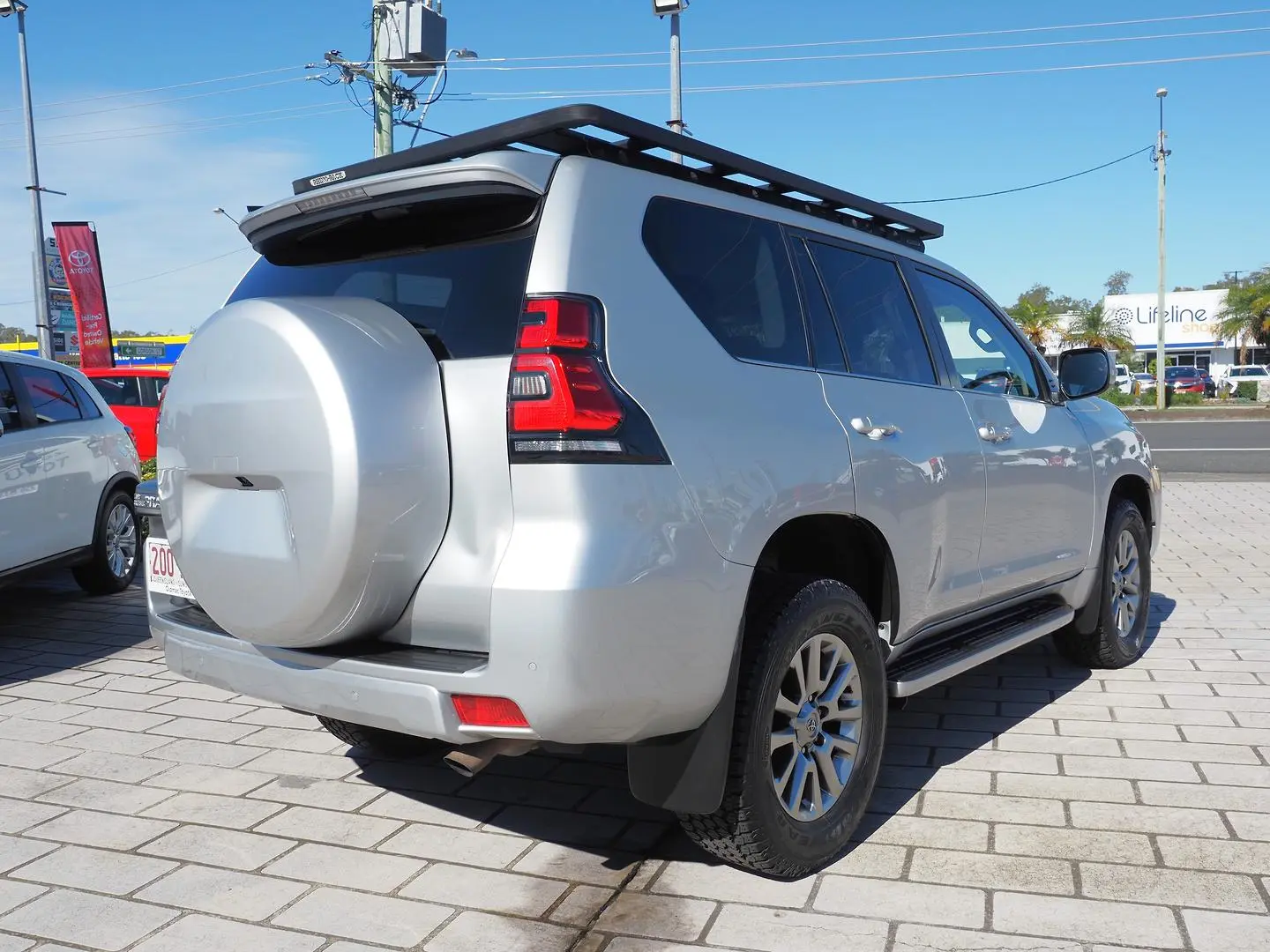 2021 Toyota Landcruiser Prado Gallery Image 7