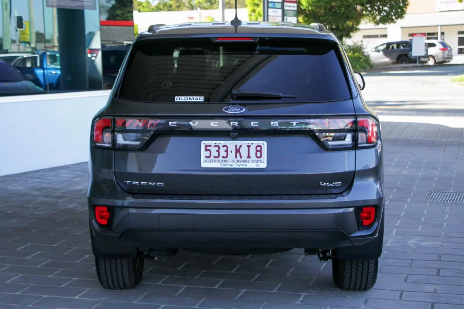 2024 Ford Everest Gallery Image 4