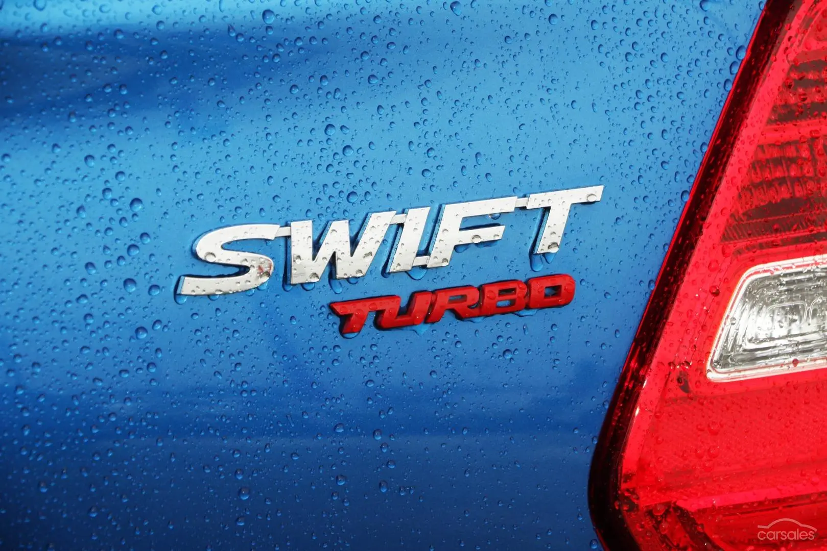 2021 Suzuki Swift Image 21