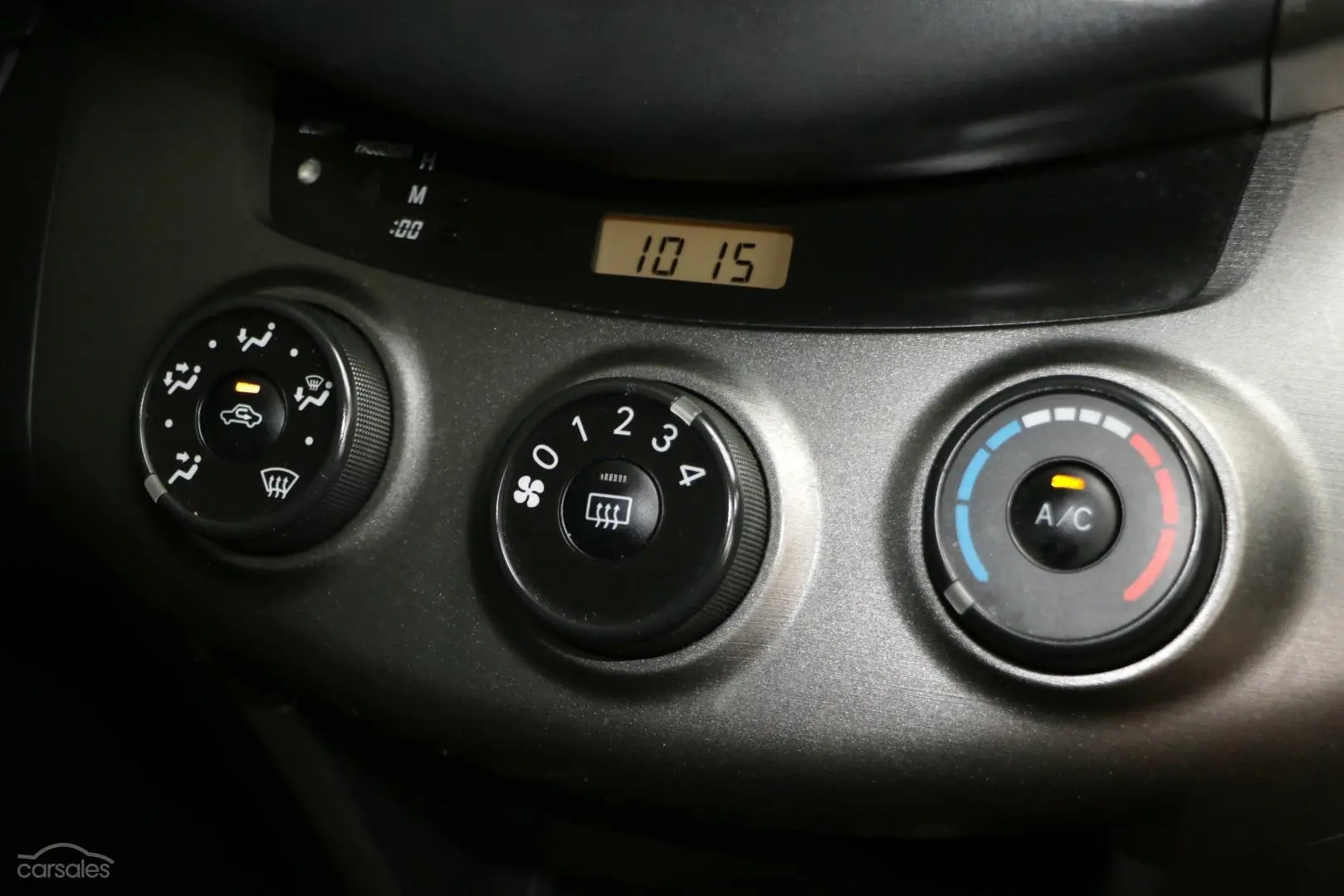 2011 Toyota RAV4 Image 17