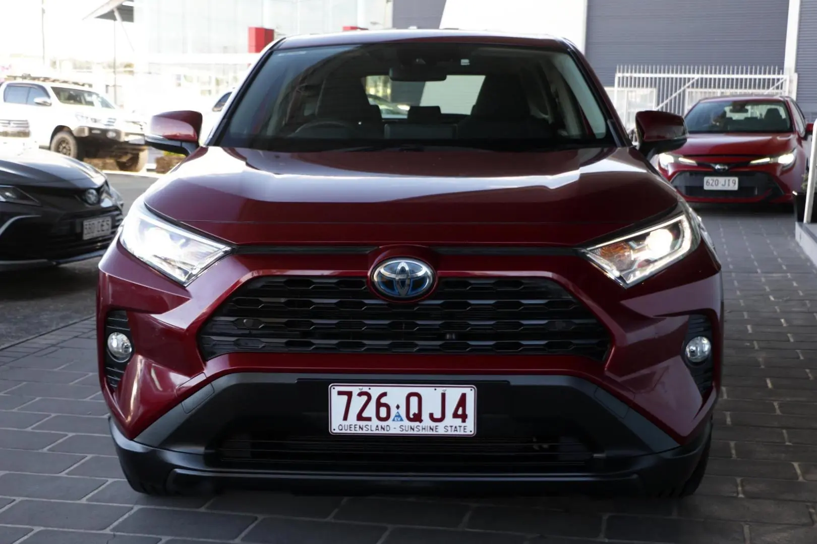 2020 Toyota RAV4 Gallery Image 3