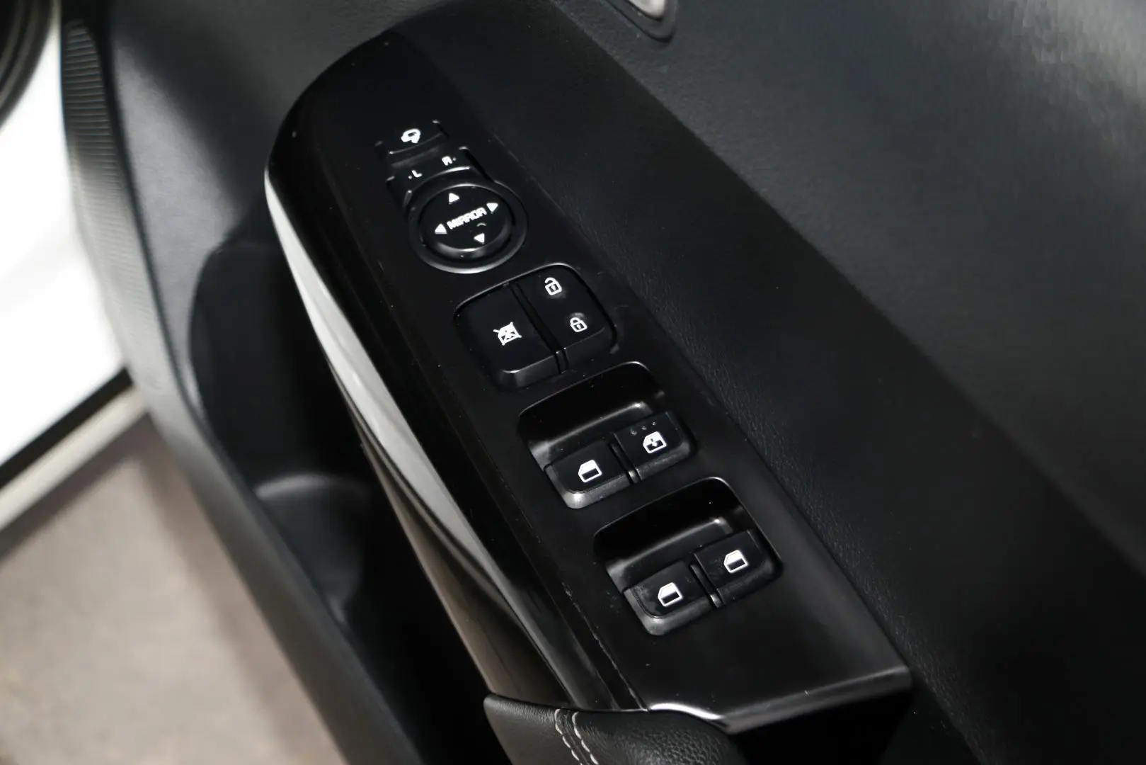 2024 Kia Picanto Gallery Image 17