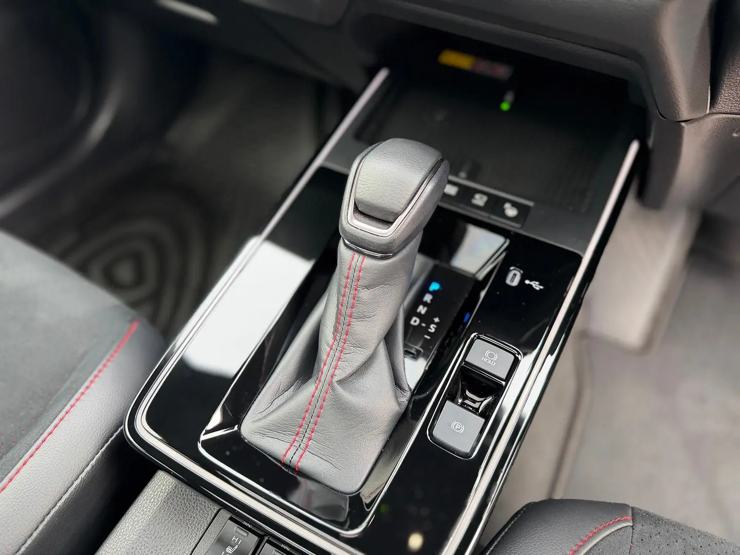 2026 Toyota Corolla Cross Gallery Image 21