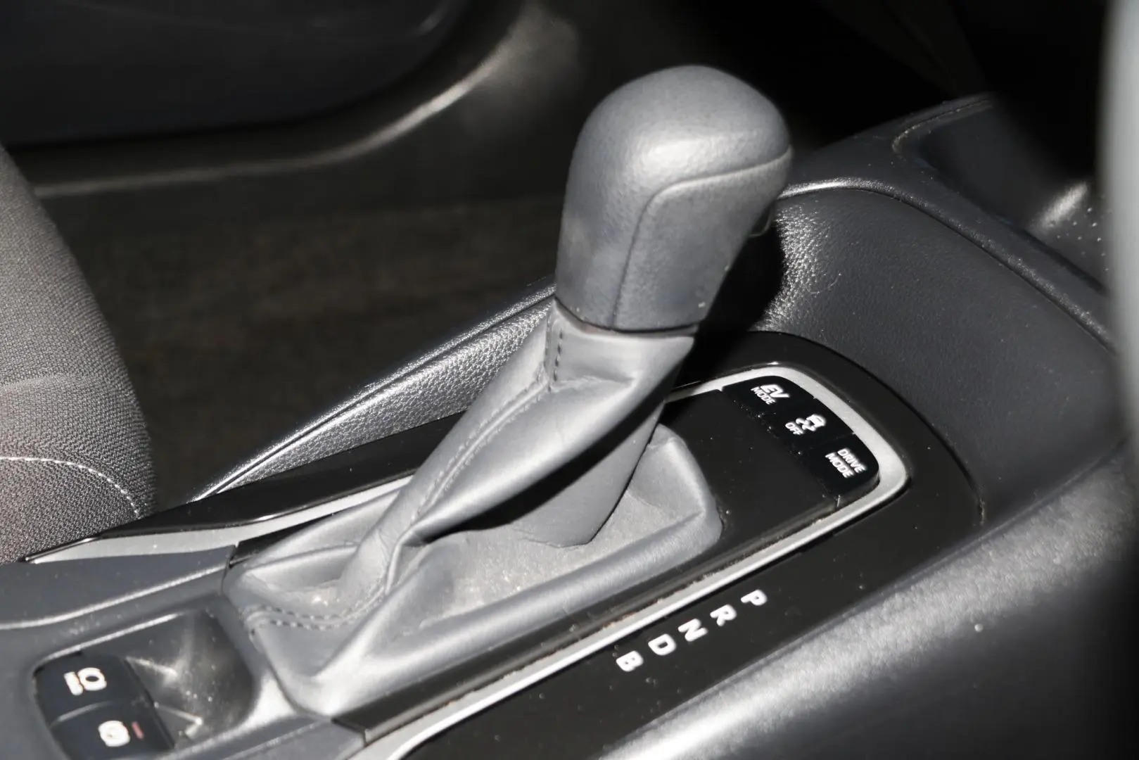 2020 Toyota Corolla Gallery Image 13