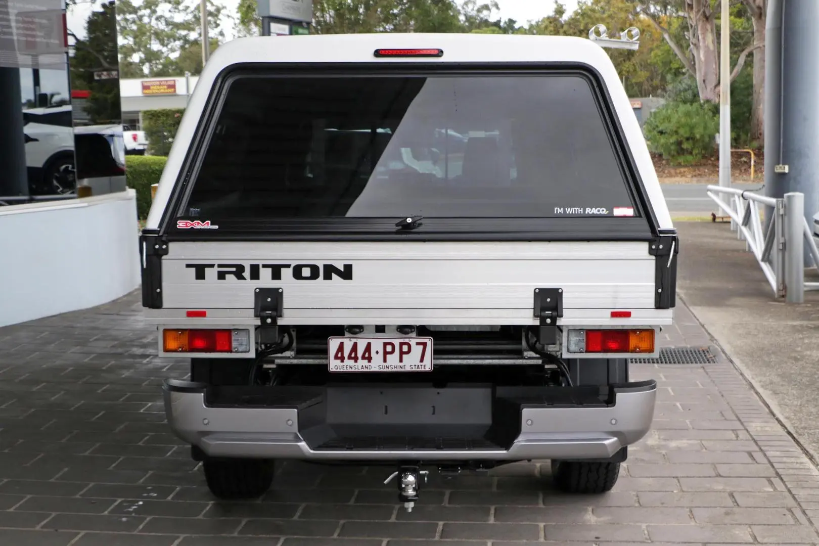 2025 Mitsubishi Triton Gallery Image 4
