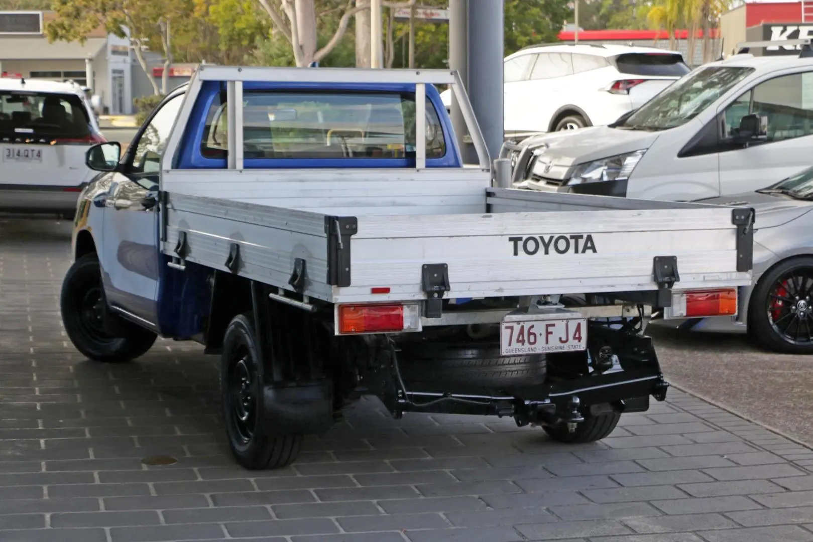 2022 Toyota Hilux Gallery Image 2