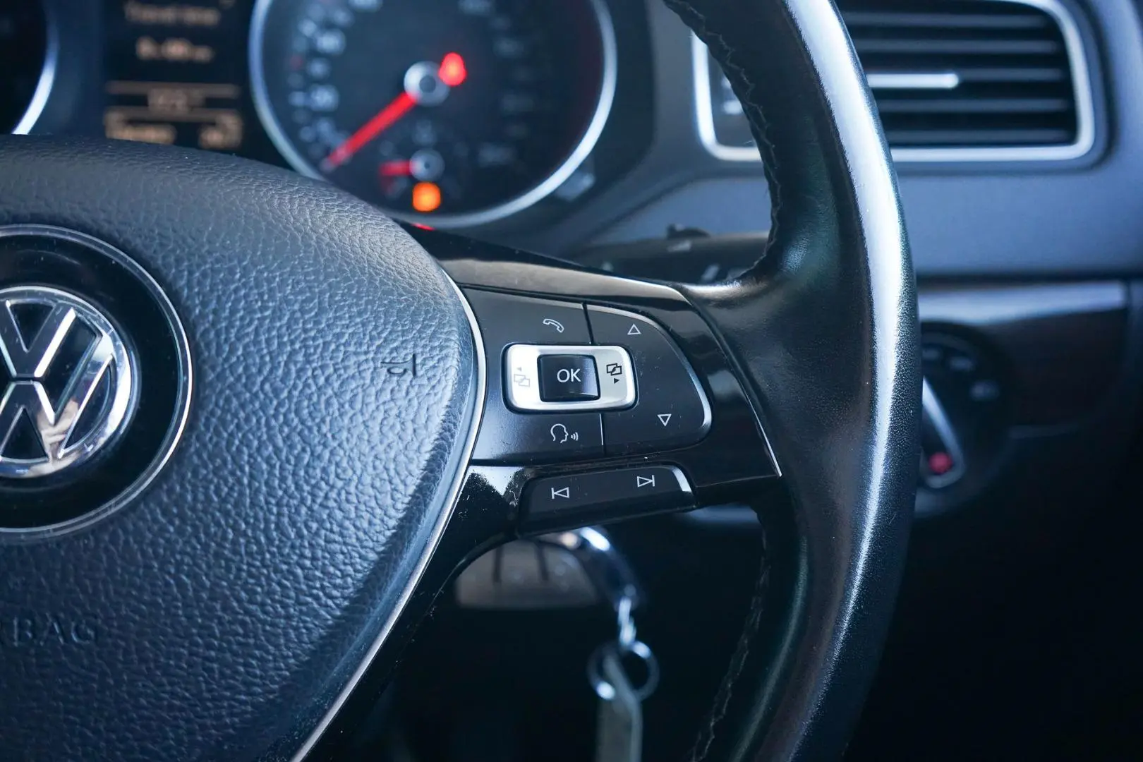 2017 Volkswagen Jetta Gallery Image 18