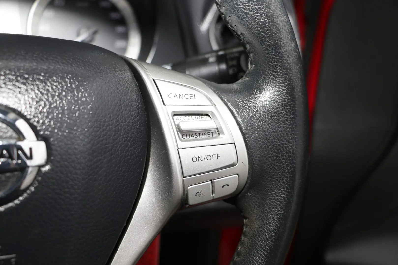2016 Nissan Navara Gallery Image 14