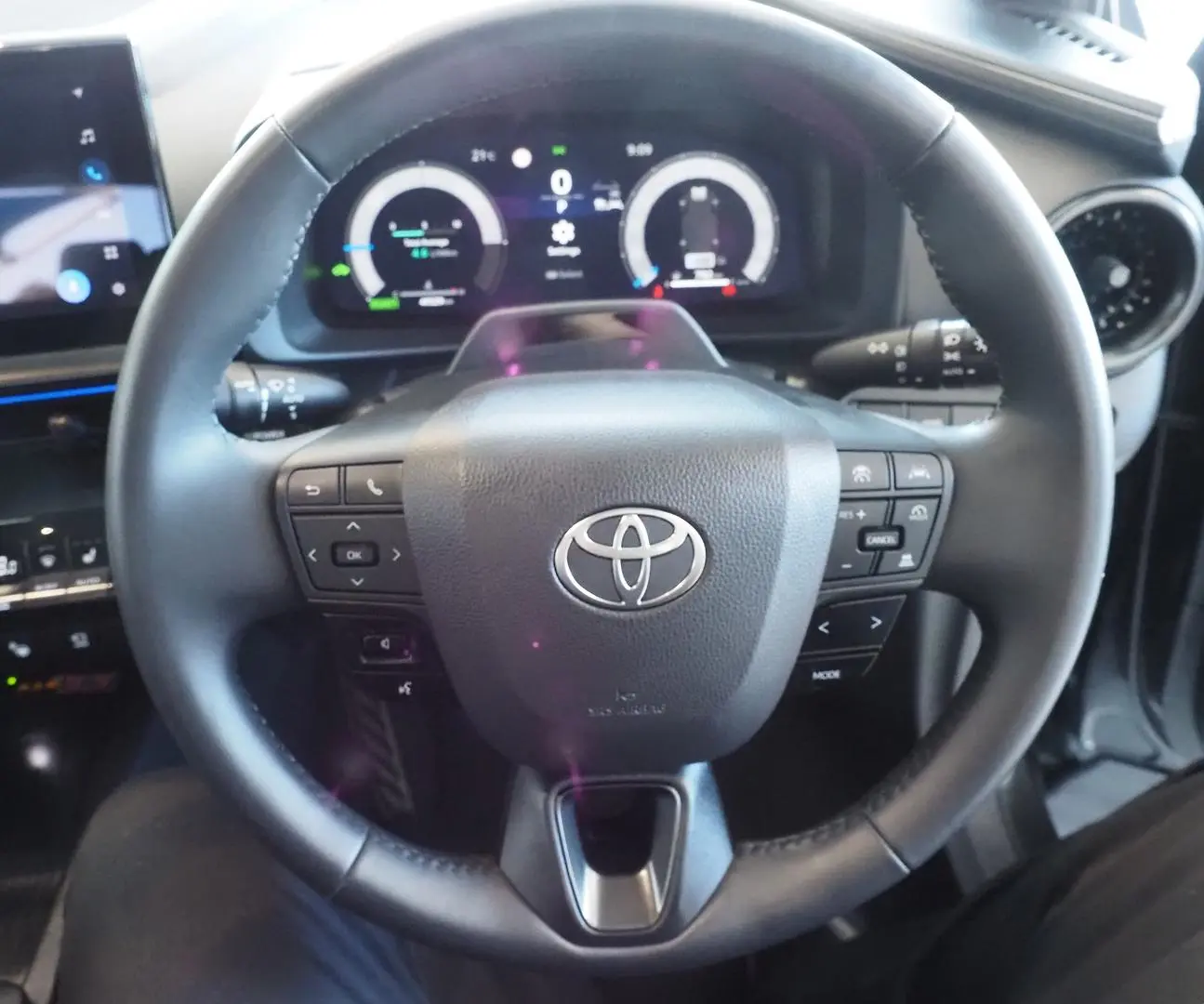 2024 Toyota C-HR Gallery Image 23