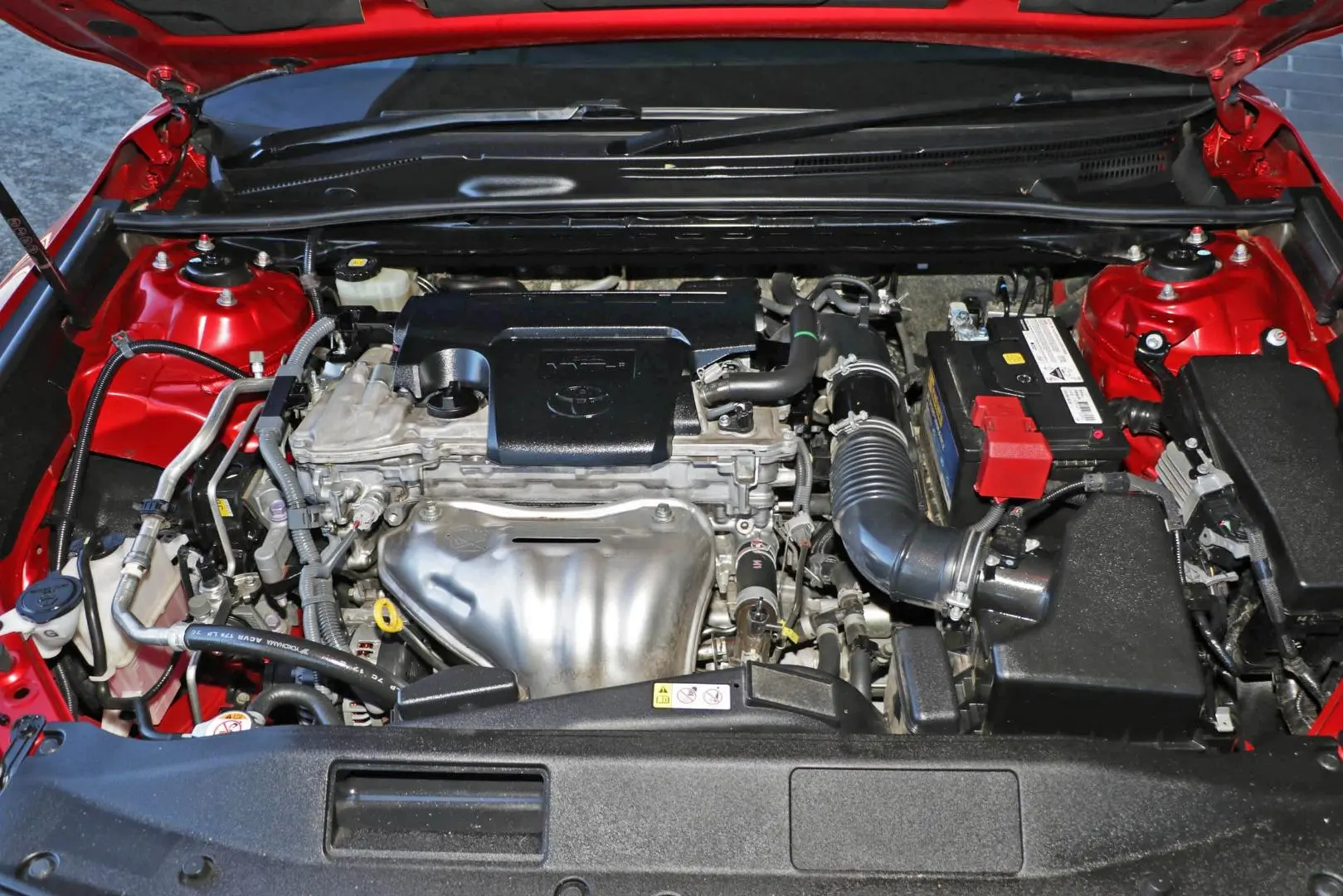 2019 Toyota Camry Gallery Image 21