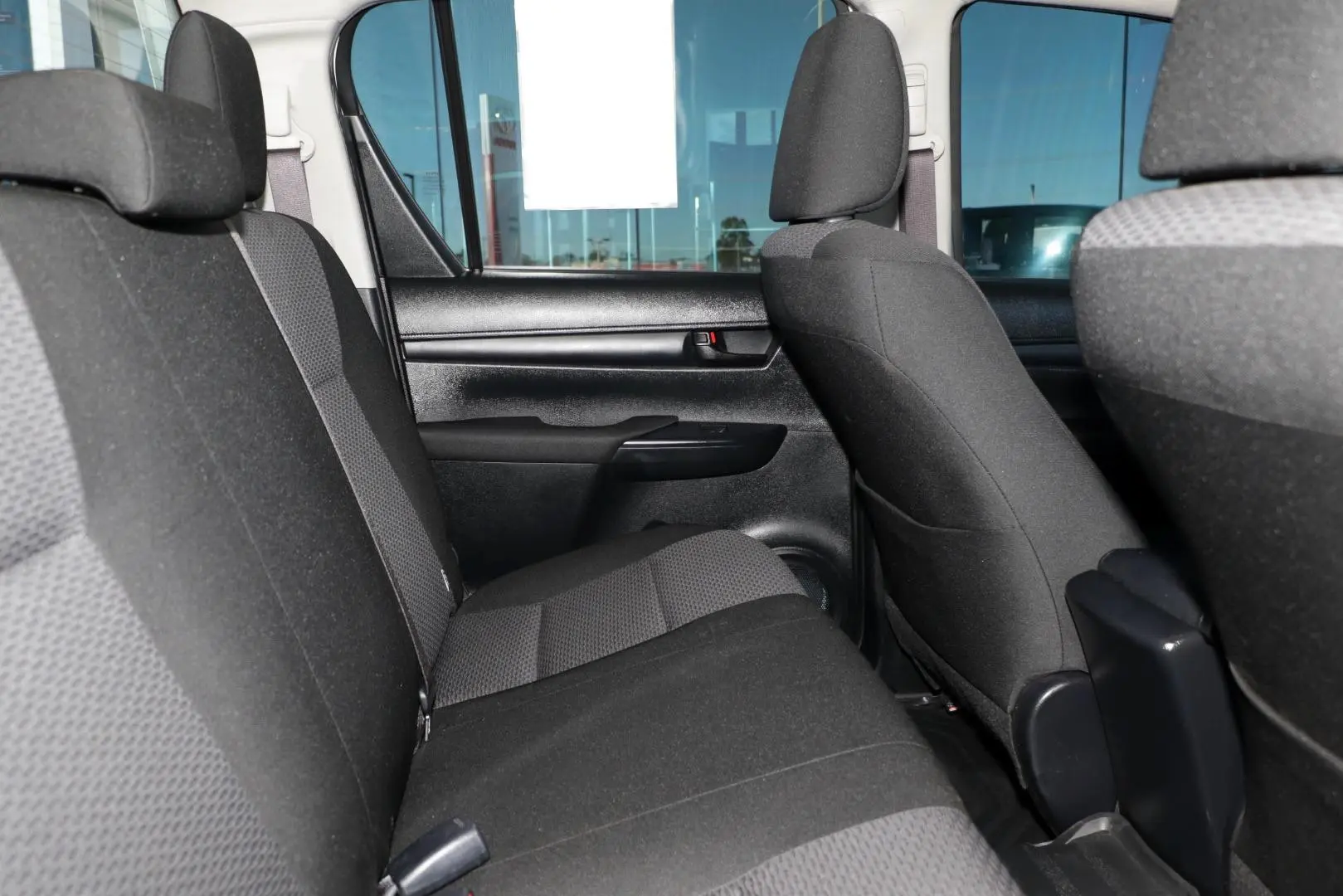 2023 Toyota Hilux Gallery Image 10