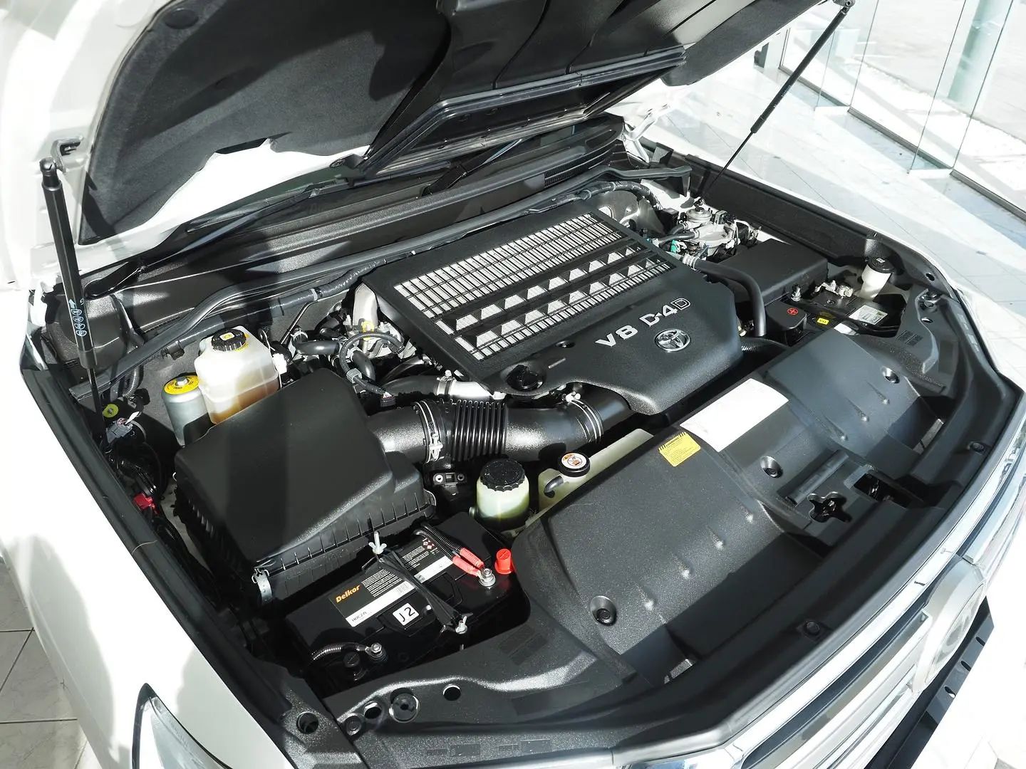 2018 Toyota Landcruiser Gallery Image 5