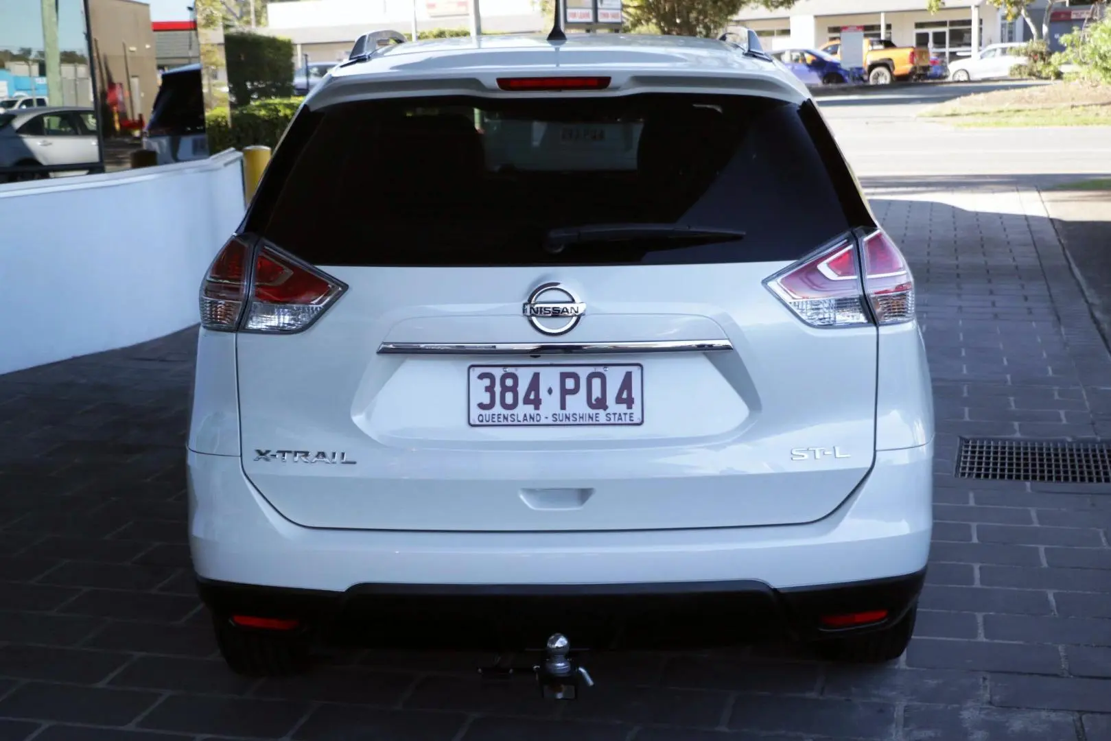 2015 Nissan X-TRAIL Gallery Image 4