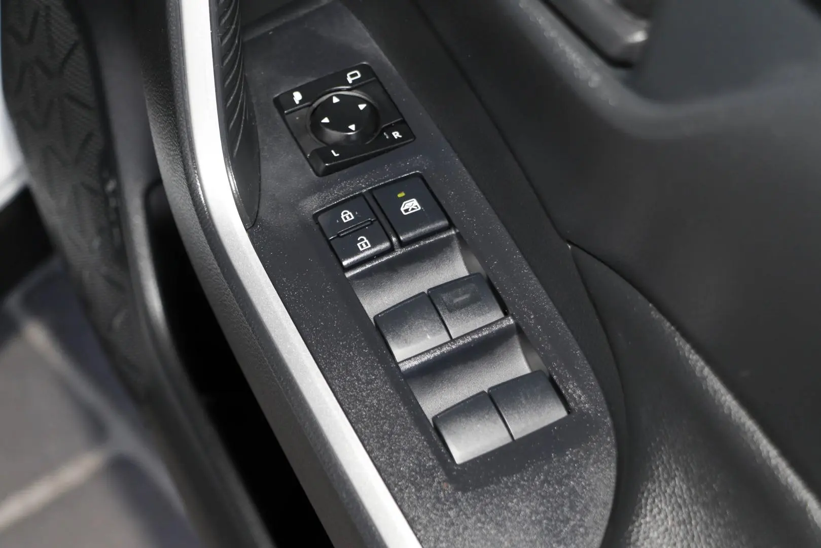 2023 Toyota RAV4 Gallery Image 20