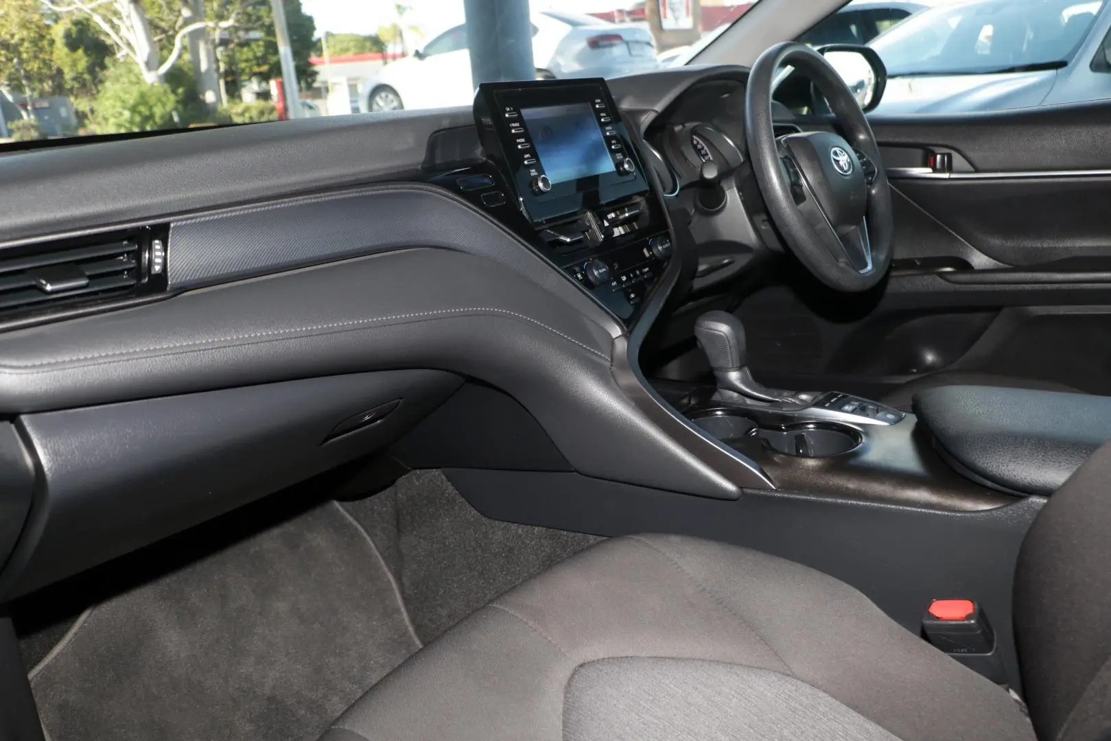 2024 Toyota Camry Gallery Image 7