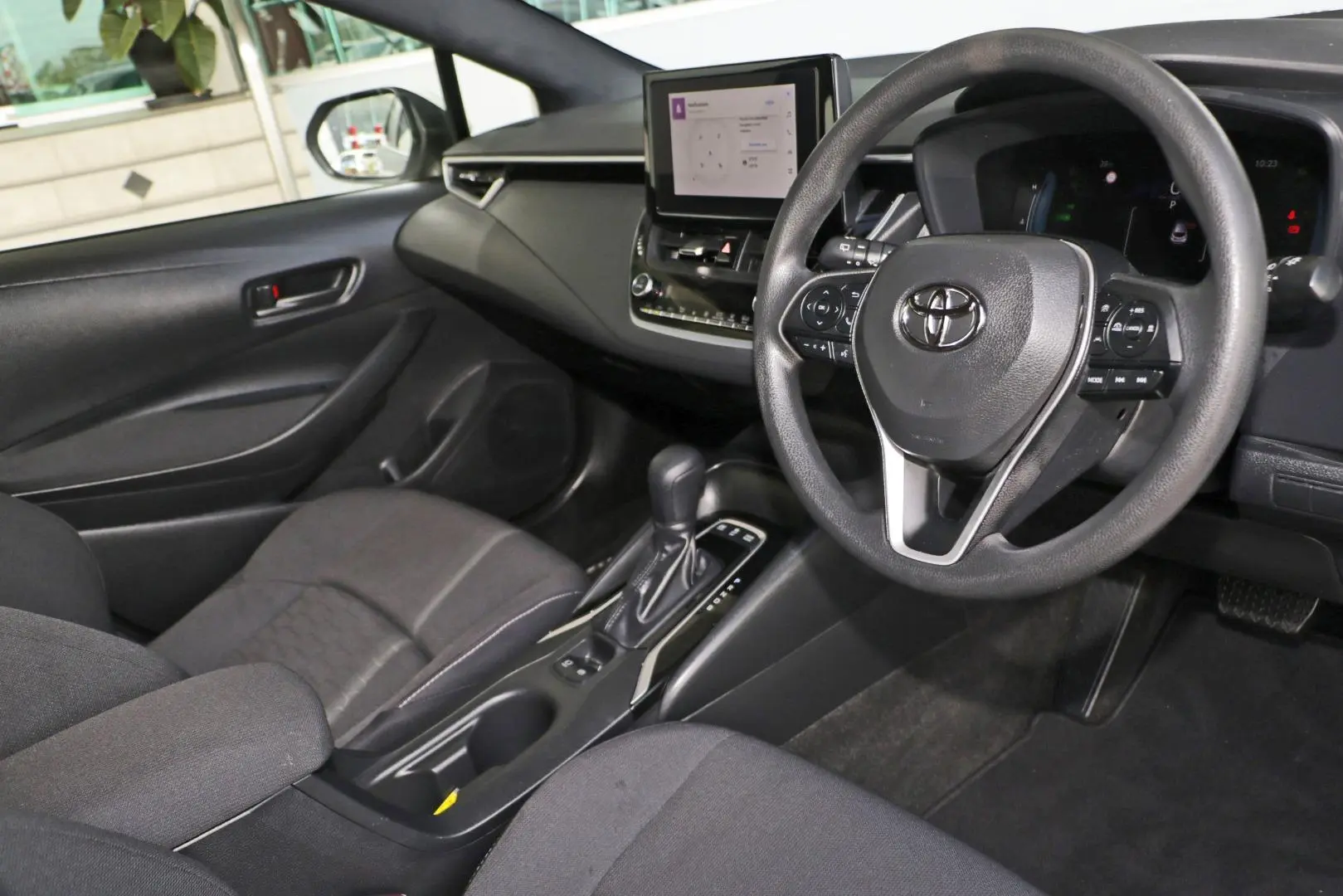 2024 Toyota Corolla Gallery Image 6