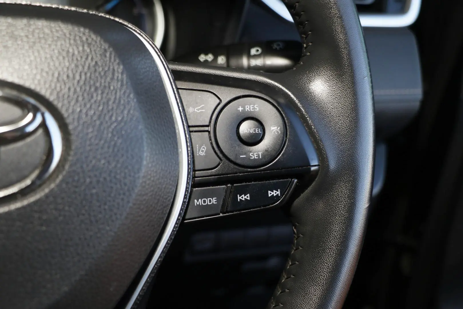 2021 Toyota RAV4 Gallery Image 20