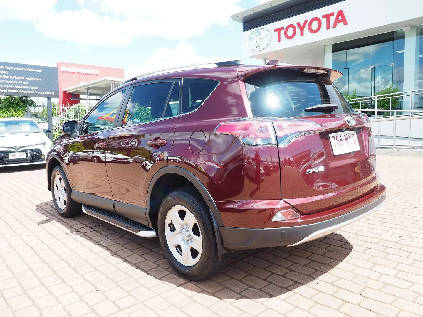 2016 Toyota Rav4 Gallery Image 7