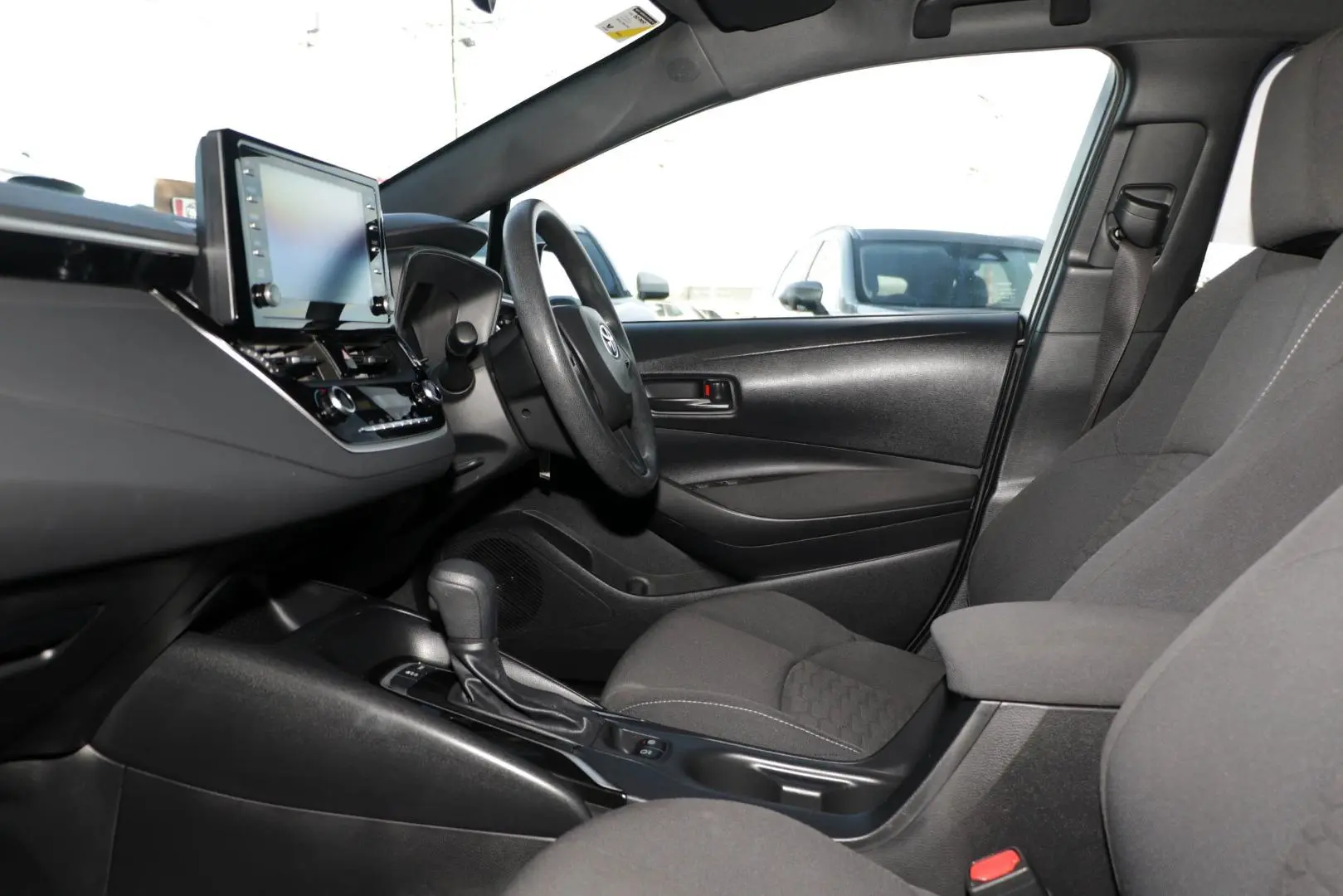 2022 Toyota Corolla Gallery Image 8