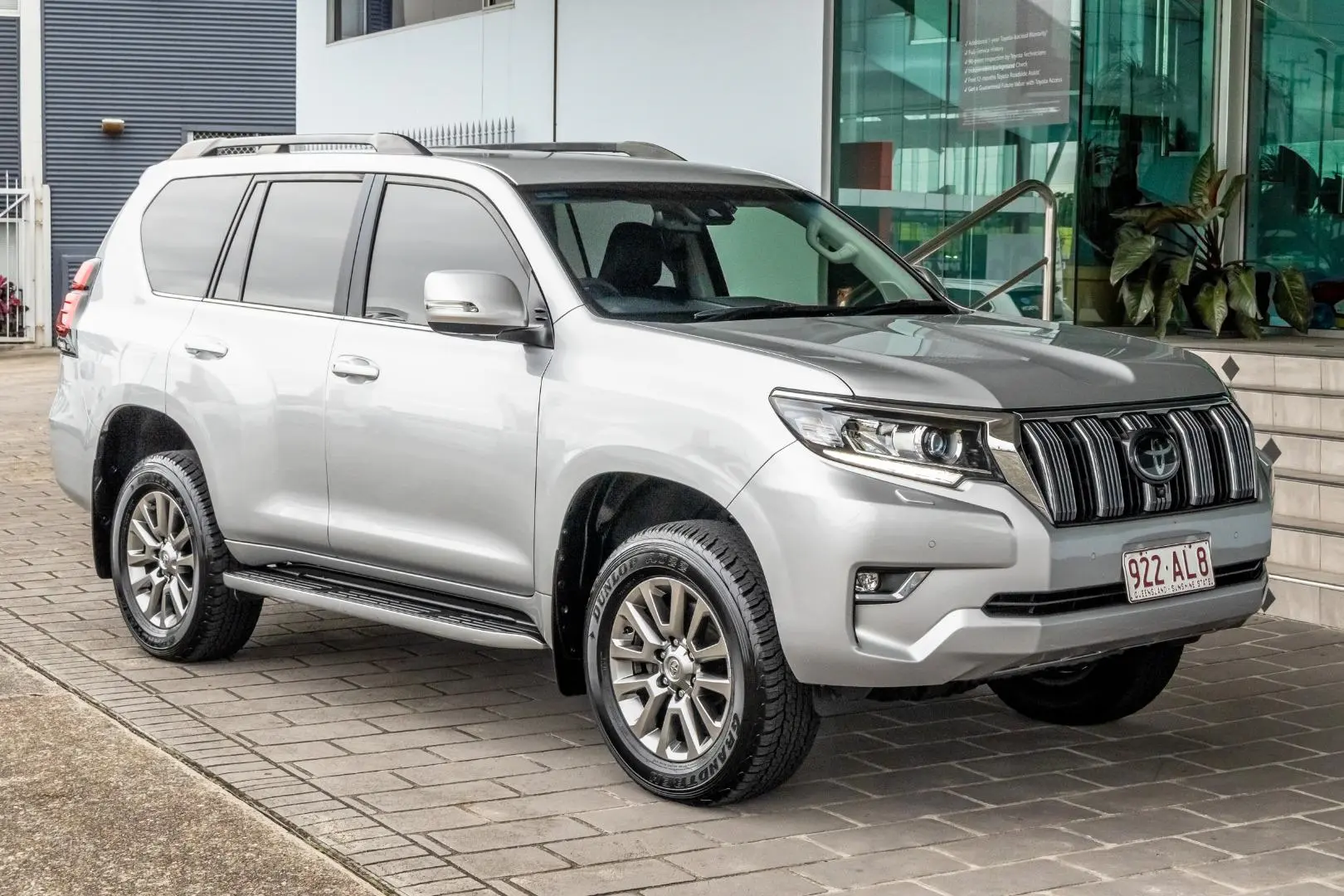 2020 Toyota Landcruiser Prado Gallery Image 3