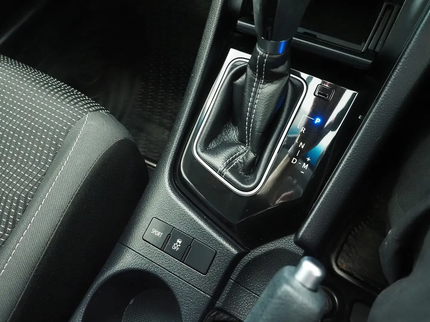 2018 Toyota Corolla Gallery Image 24