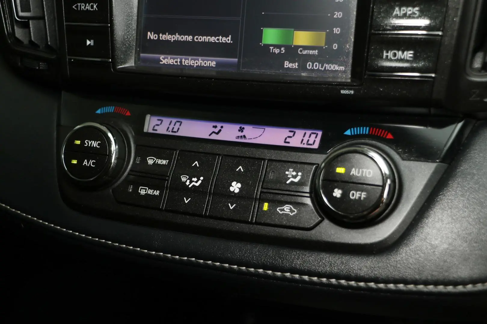 2015 Toyota RAV4 Gallery Image 17