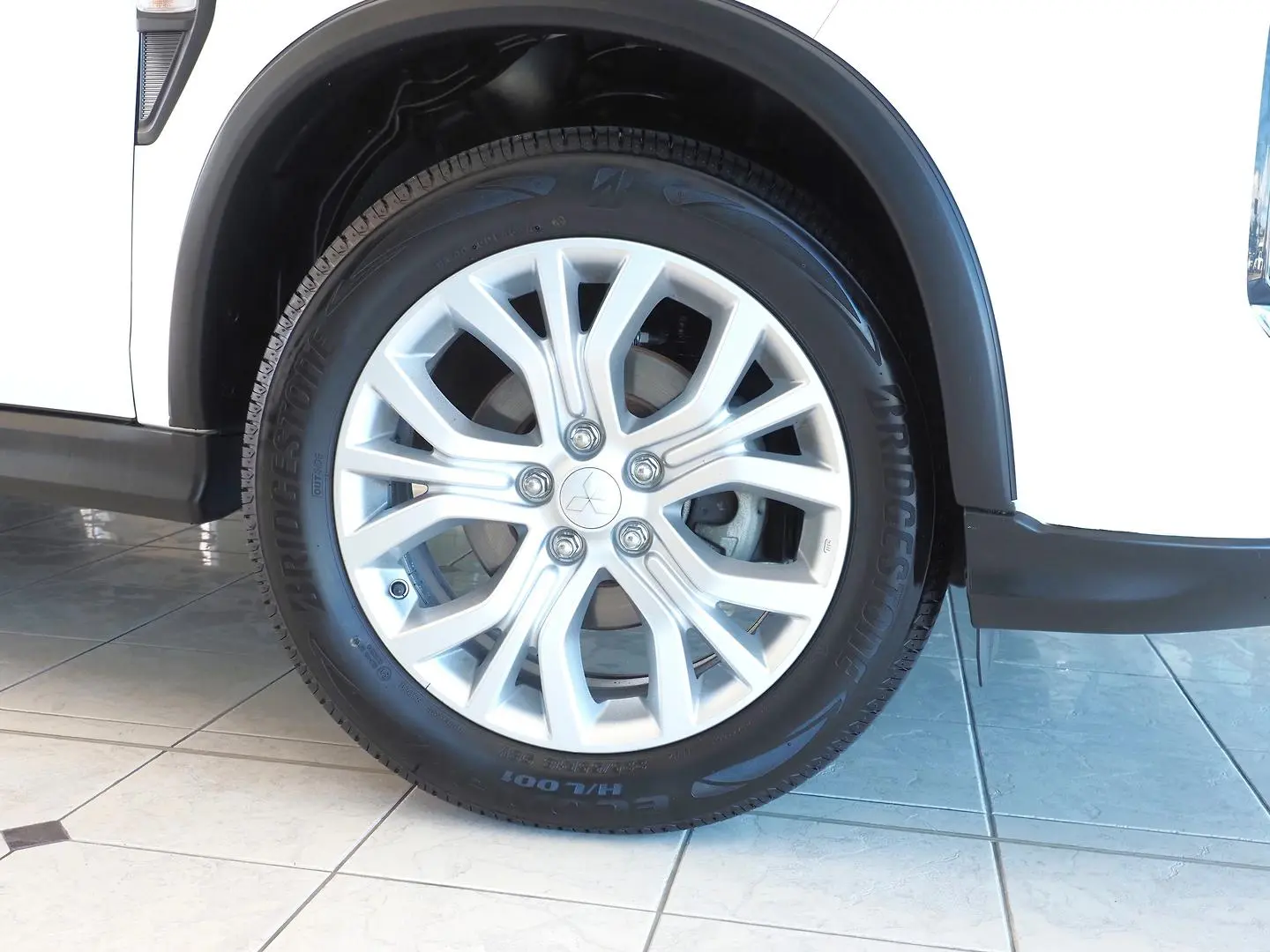 2022 Mitsubishi ASX Gallery Image 13