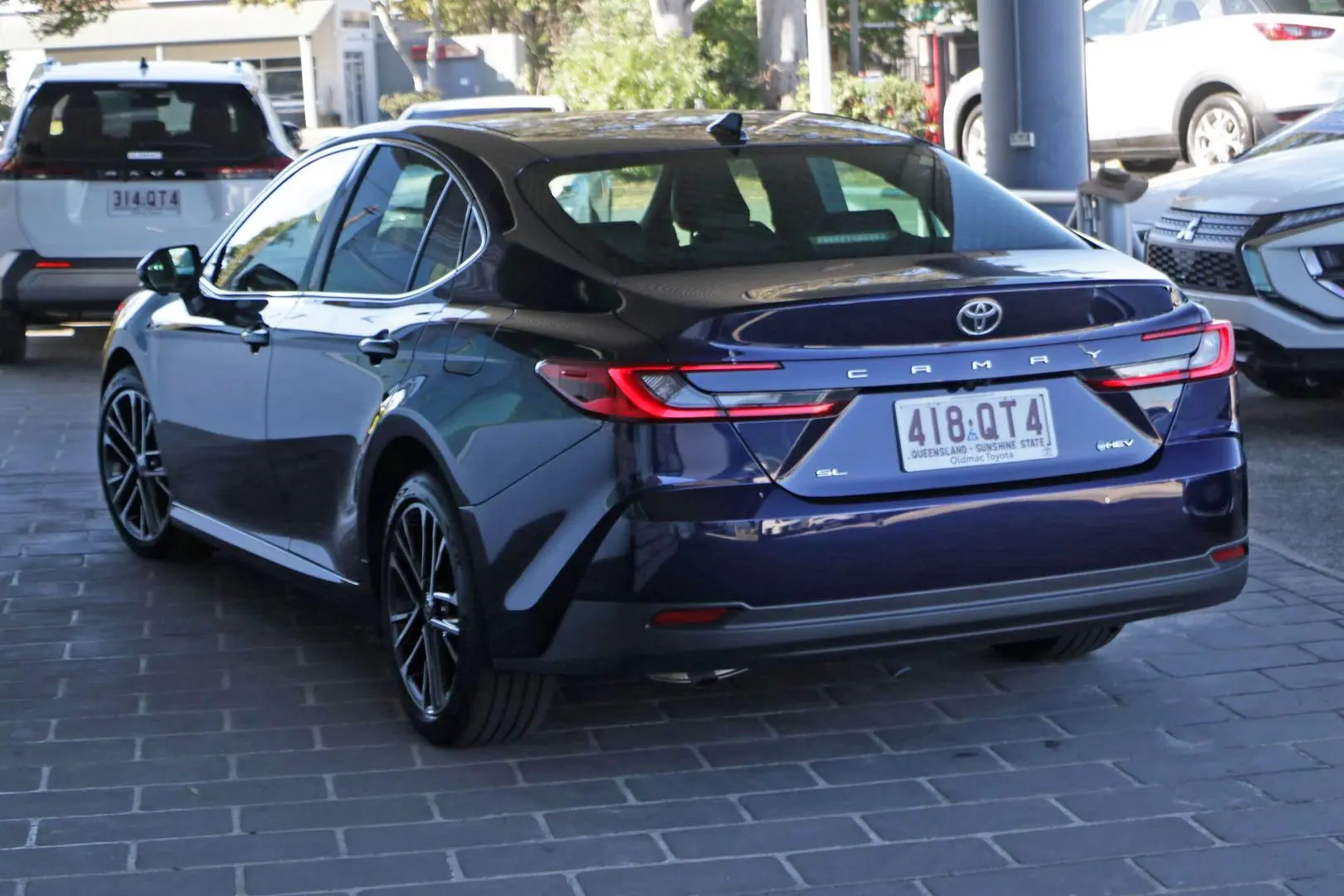 2025 Toyota Camry Gallery Image 3