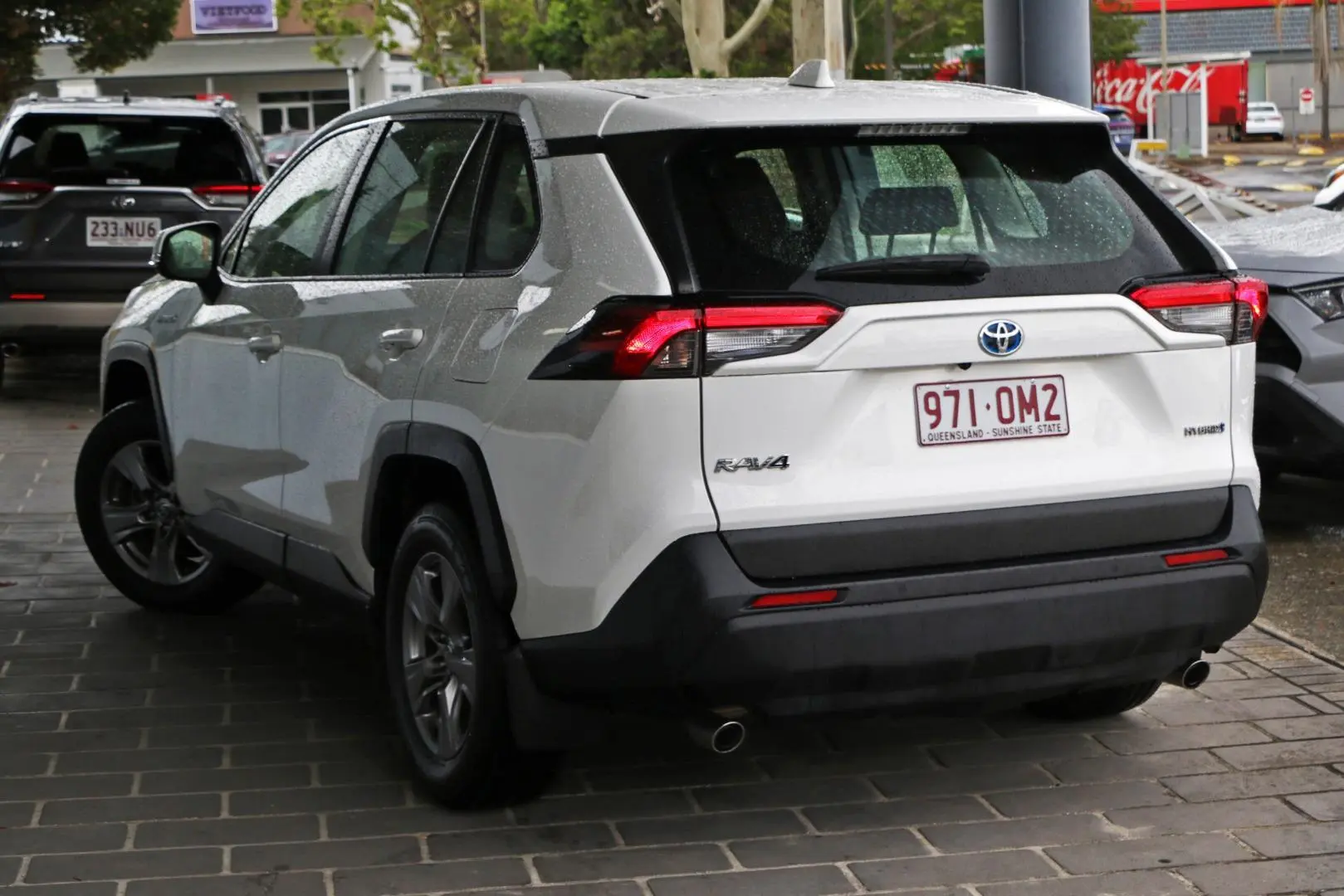 2023 Toyota RAV4 Gallery Image 2