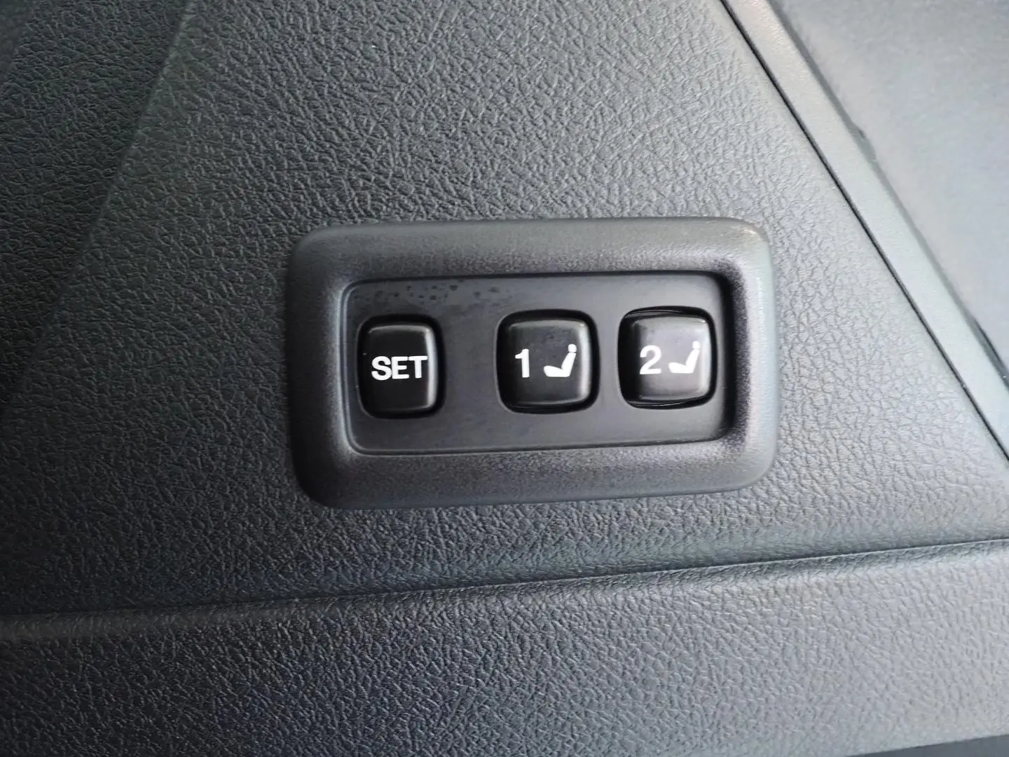 2021 Toyota Landcruiser Prado Gallery Image 31