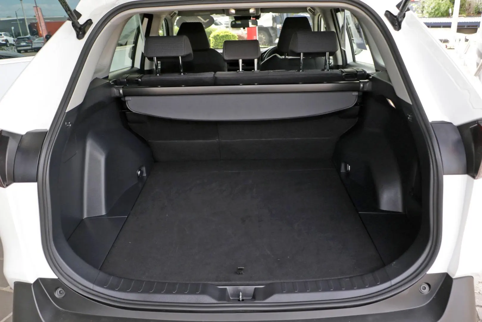 2024 Toyota RAV4 Gallery Image 22