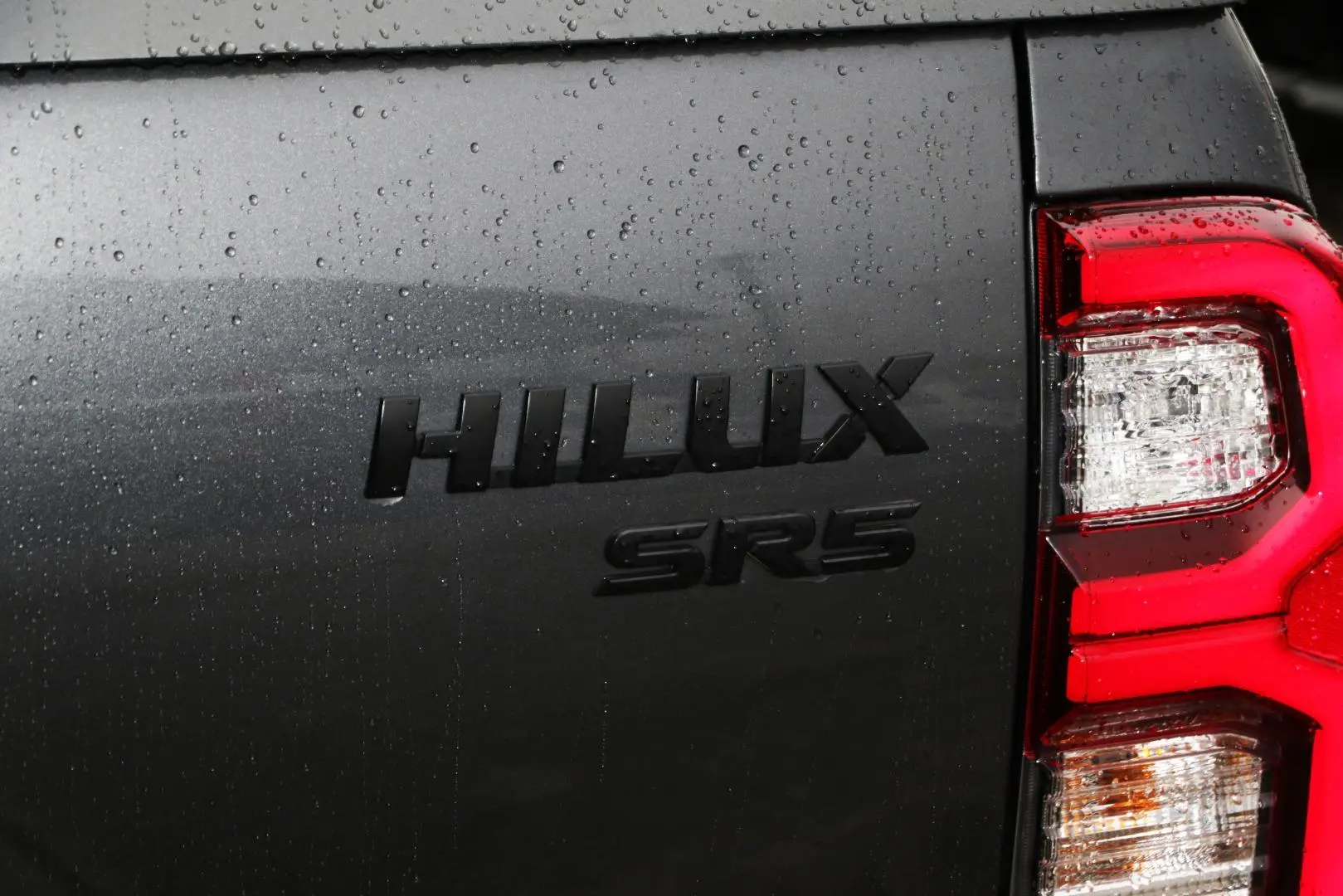 2021 Toyota Hilux Gallery Image 21