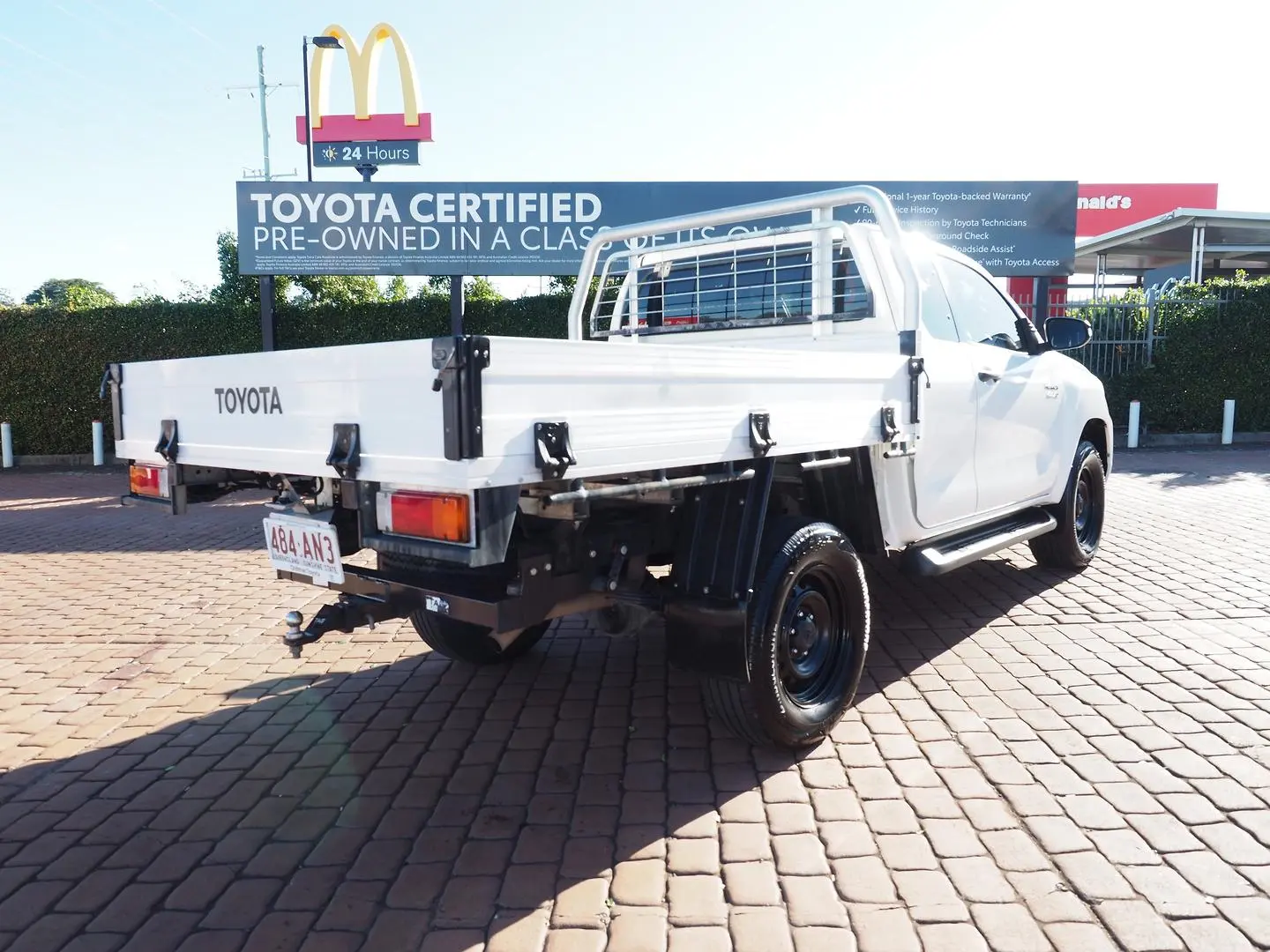 2020 Toyota Hilux Gallery Image 3